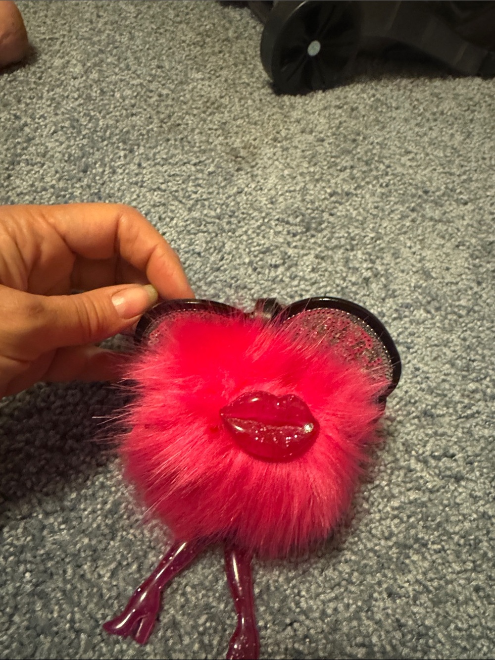 Rare 2017 Victoria's Secret Pink pom Pom fashion show keychain Shanghai China
